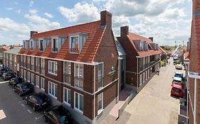 Lush apartment in Zoutelande near beach